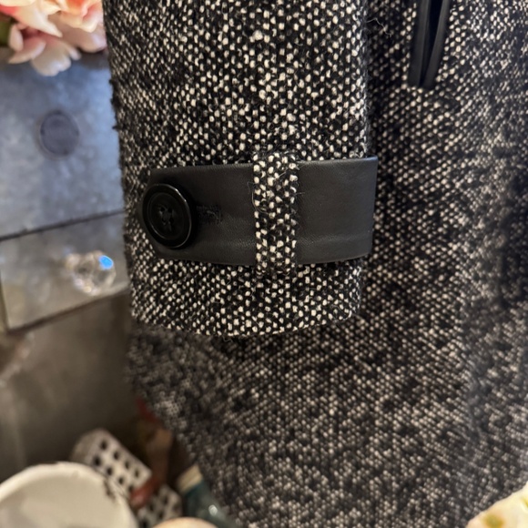 DANA BUCHMAN TWEED WOOL COAT | LEATHER BELTED | TRENCH | WINTER CREW JACKET - Picture 7 of 11